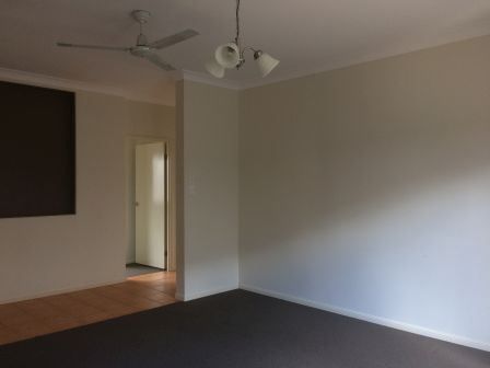 Low Maintenance Four Bedroom, Two Living Area Home! - Photo 4