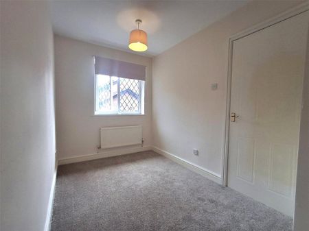 2 bedroom terraced house to rent - Photo 3