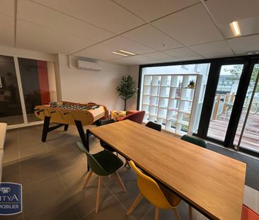 Location Appartement 1 pièce 18m² LA ROCHELLE 17000 - Photo 2