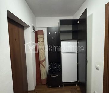 Apartament modern, zona centrala, etaj intermediar, lift - Photo 4