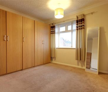3 bedroom terraced house to rent - Photo 6