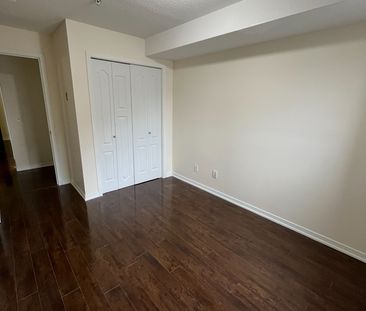 For Lease - 6 Dayspring Circle Unit# 215, Brampton, Ontario - Photo 2