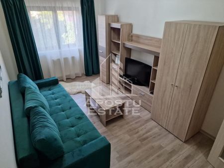Apartament cu 2 camere, ultrafinisat, zona Dumbravita - Fotografie 2