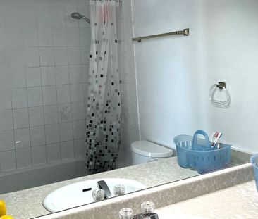 For Lease - 10 Stonehill Court Unit# 1412, Toronto, Ontario - Photo 4