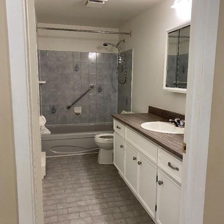 Logement 4 1/2 à louer à Repentigny - Photo 4