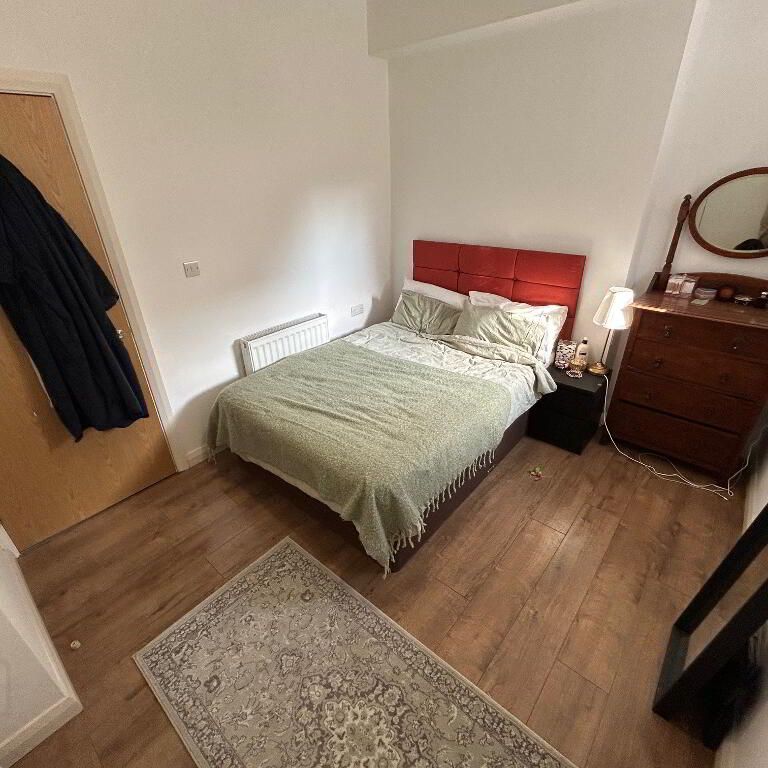 Flat 8, 44 Ulsterville Avenue, Belfast, BT9 7AQ - Photo 1