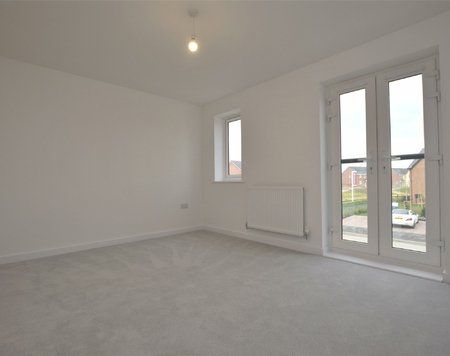 Field Maple Road, Ashchurch, Tewkesbury, Gloucestershire, GL20 - Photo 1