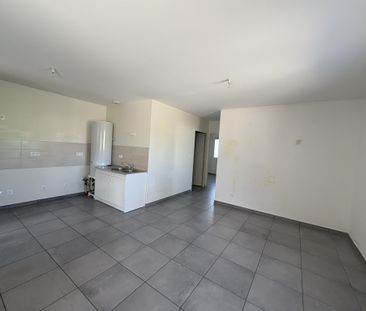 Location Appartement 3 pièces 54m² ST RAMBERT D ALBON 26140 - Photo 6