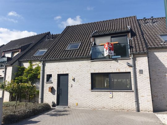 Gezellig appartement met 2 slaapkamers en buitenberging - Photo 1