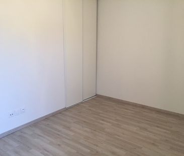 Location Appartement 3 pièces 58m² - Photo 3