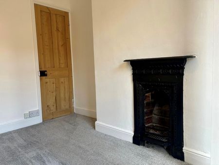 LawrenceStreet, Sandiacre, NOTTINGHAM - Photo 3