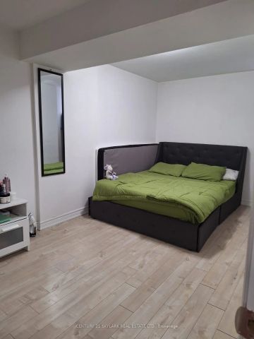 3355 Equestrian Crescent - Photo 2