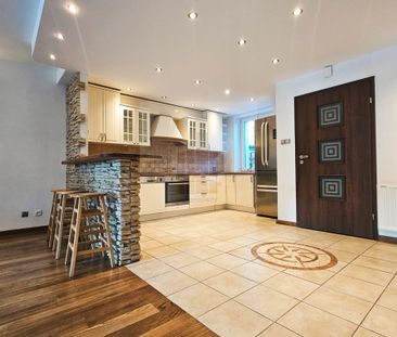 Piaseczyński, Konstancin-Jeziorna, Cegielnia-Obory, osiedle Elsam - Photo 5