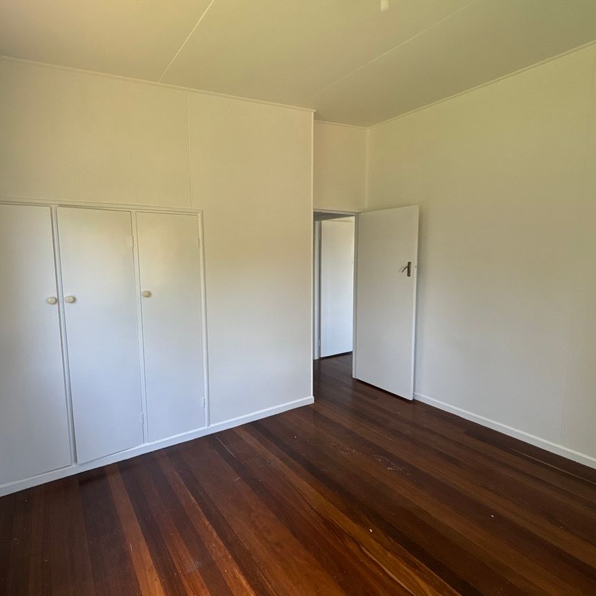 4 King George Vi Drive - Photo 1