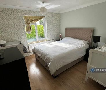 3 bedroom end of terrace house to rent - Photo 6