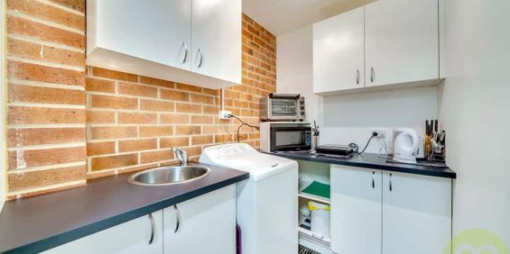 Studio Flat Available in Kaleen - Photo 3