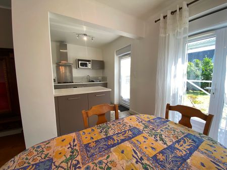 A Louer. Disponible Immédiatement. Quimper Kerfeunteun, Maison Meublée et Rénovée ! - Photo 2