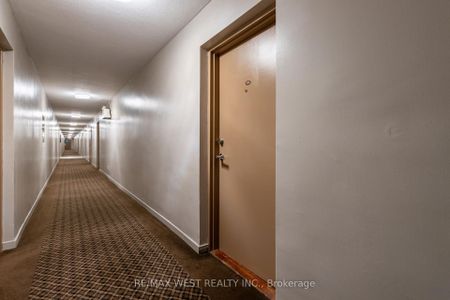 For Lease - 2485 Woking Crescent Unit# 309, Mississauga, Ontario - Photo 5