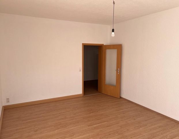 Frisch sanierte Wohnung in zentraler Lage – Frankenberg/Sa. - Foto 1