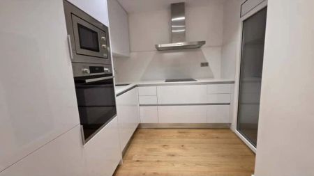 Piso de alquiler en Calle Loreto, Barri de les Corts - Photo 5