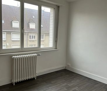 Location Appartement 2 pièces 44m² LE PORTEL 62480 - Photo 2