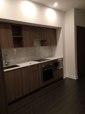 For Lease - 17 Bathurst Street Unit# 4112, Toronto, Ontario - Photo 3
