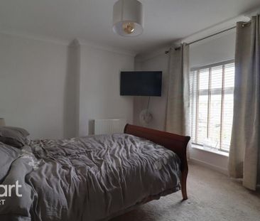 2 bedroom terraced house to rent - Photo 4