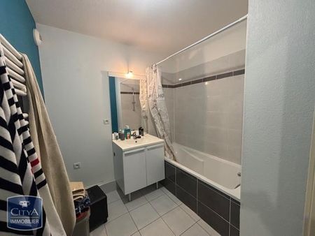 Location Appartement 2 pièces 46m² SETE 34200 - Photo 5