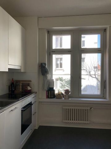 Grosszügige Wohnung im Osten der Stadt zu vermieten - Photo 4