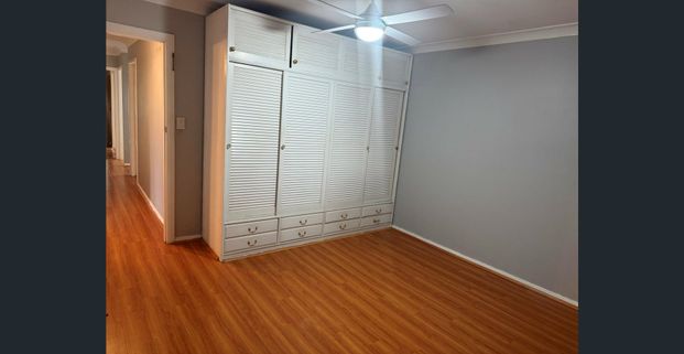 FANTASTIC LOCATION! - Photo 1