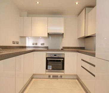 Kidwells Close Maidenhead, SL6 - Photo 3