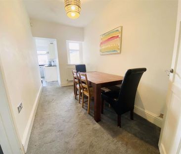 4 bedroom house to rent - Photo 4