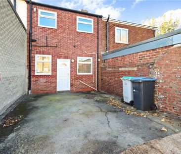2 bedroom terraced house to rent - Photo 6