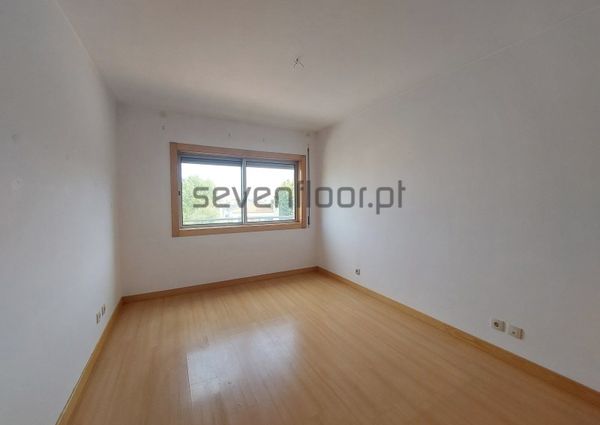 Apartamento T2+1 em Porto