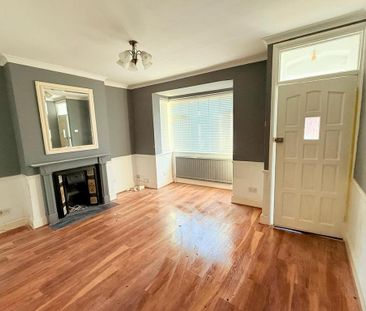 4 bedroom terraced house to rent - Photo 1