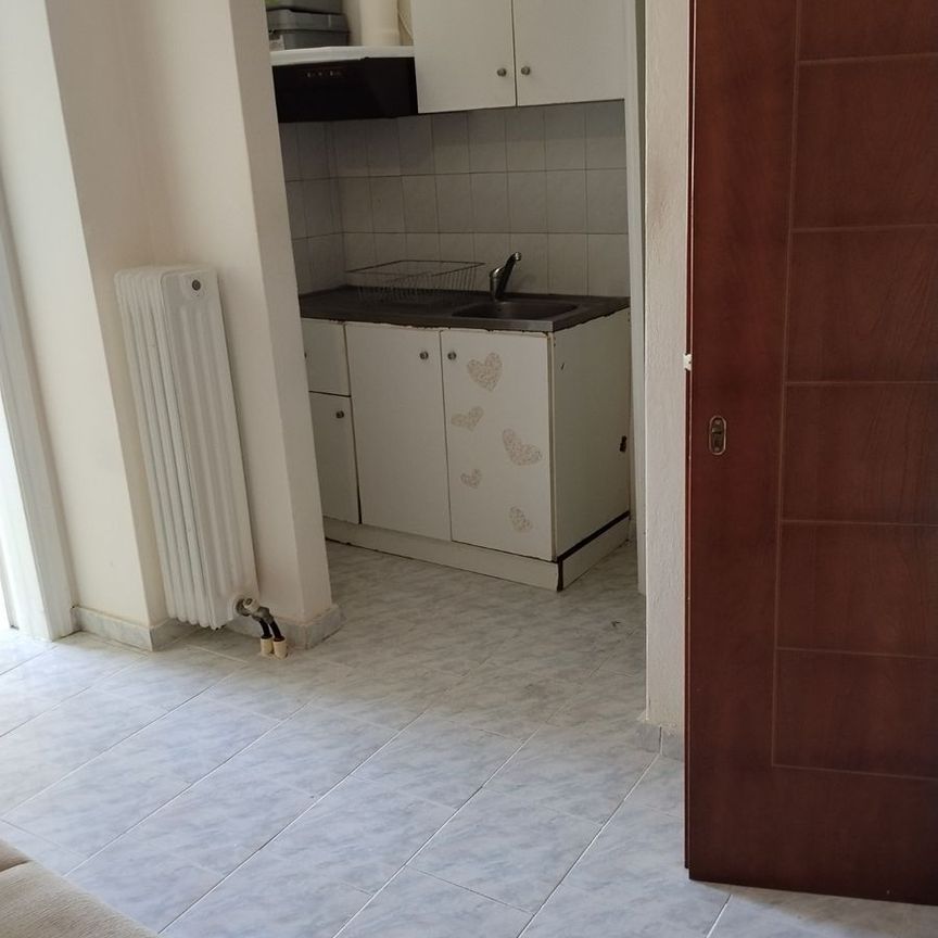 Studio/Γκαρσονιέρα για ενοικίαση - Πάτρα, - Photo 1