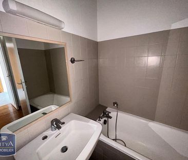 Location Appartement 2 pièces 63m² BOURG EN BRESSE 01000 - Photo 6