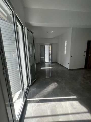 Διαμέρισμα για ενοικίαση Χατζηκυριάκειο (Πειραϊκή - Χατζηκυριάκειο) - Photo 2
