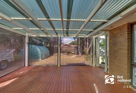 Spacious Family Living in the Heart of Melton West - Photo 5