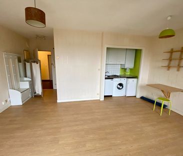 Appartement La Chaussee Saint Victor 1 pièce(s) 26.61 m2 - Photo 1