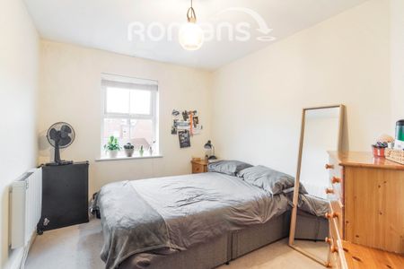 2 bedroom apartment to rent - Photo 2
