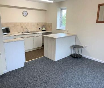 1 bedroom property to rent - Photo 2