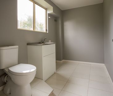 27 Glendale Street, Marsden QLD 4132 - House For Rent | Domain - Photo 5