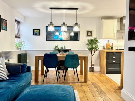 2 bedroom apartment to rent - Photo 4