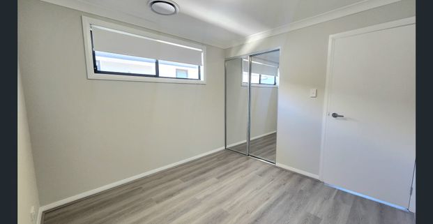 Brand New House For Lease - 5 Bedrooms + 3 Bathrooms - Photo 1