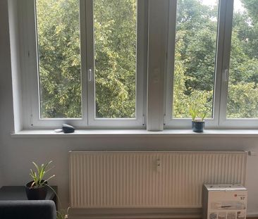 2-Zimmer-Wohnung in Lichtenberg – möbliert - Photo 1