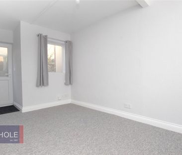 Severn Road, - Photo 5