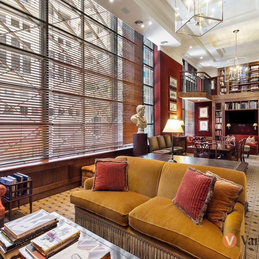 OBSERVATORY TOWER | North Facing Executive Residence | Furnished - Photo 1