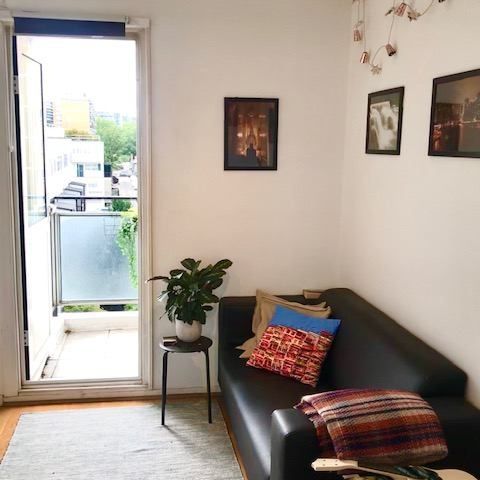 Room in a Shared Flat, De Quincey House, SW1V - Photo 1