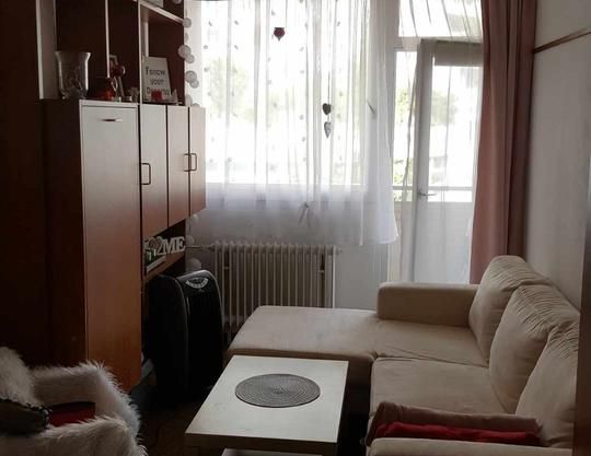 Ein Zimmer Wohnung ab 06. bis 16. Oktober - Foto 1